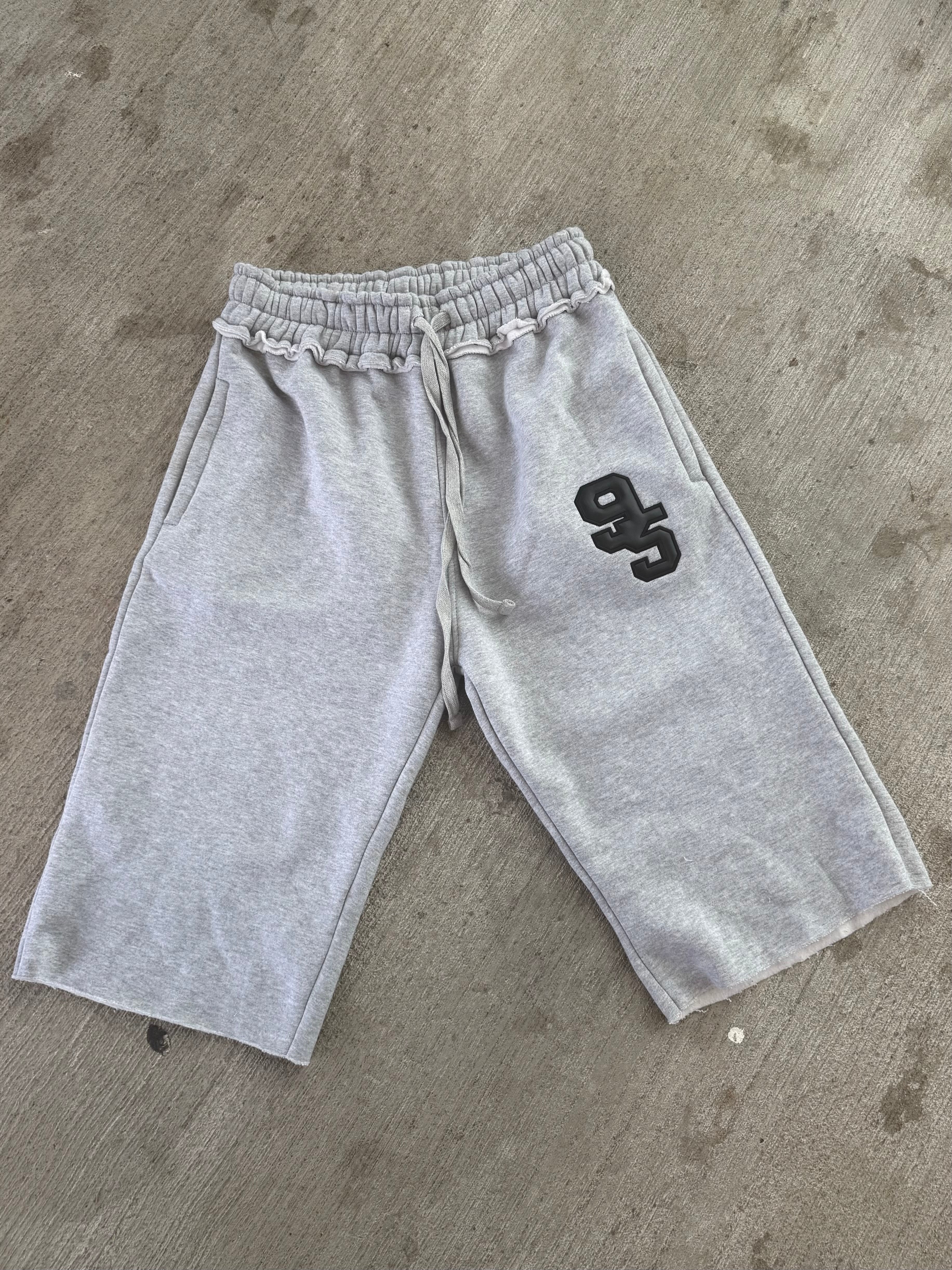 Grey “95” 3/4 jorts